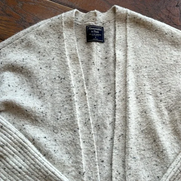 Abercrombie & Fitch Open Cardigan - Size Small - Picture 4 of 13